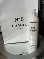 Chanel factory 5 showergel + boekjes + tas limited edition, Ophalen of Verzenden, Nieuw, Bad & Douche