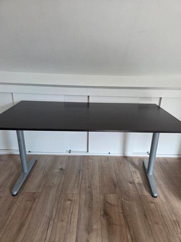 Bureau Galant 180x90 incl. Kabelgoot beschikbaar voor biedingen