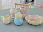 Ongebruikt egg back home confetti servies, Nieuw, Ophalen of Verzenden, Overige stijlen, Aardewerk