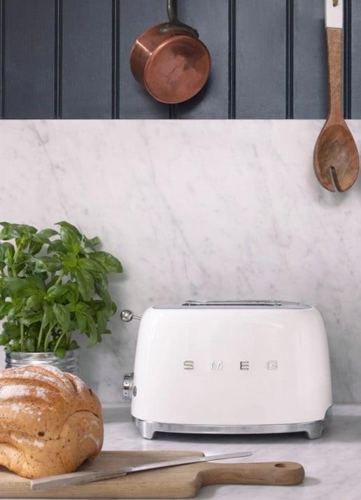 SMEG TSF02WHEU Broodrooster Wit 2x4 NIEUW IN DOOS!, Witgoed en Apparatuur, Broodroosters, Nieuw, Ophalen of Verzenden