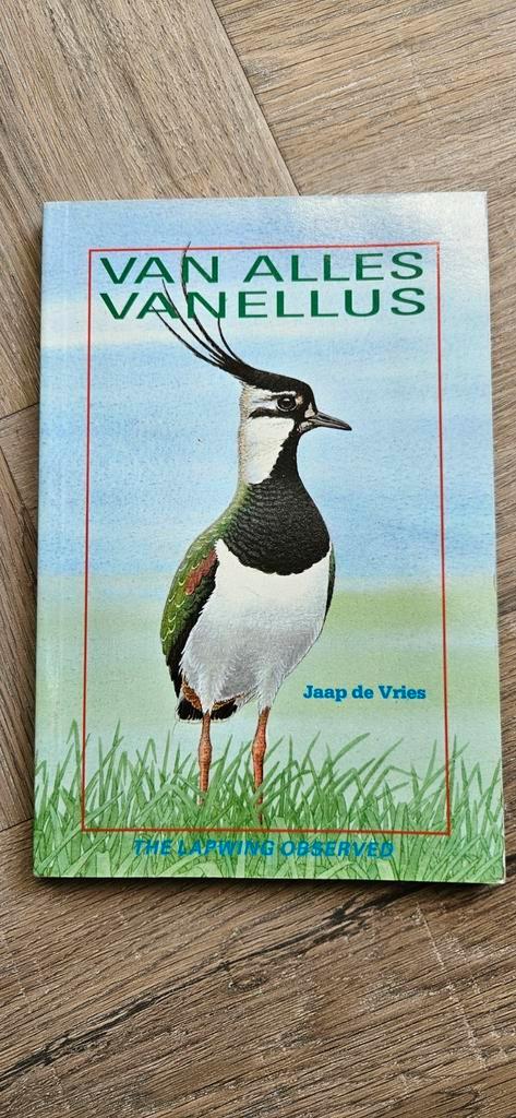 The Lapwing observed Jaap de Vries Van alles vanellus, Boeken, Dieren en Huisdieren, Zo goed als nieuw, Vogels, Ophalen of Verzenden
