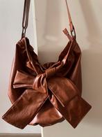 Dames schoudertas met strik voorop NU €12,50, Verzenden