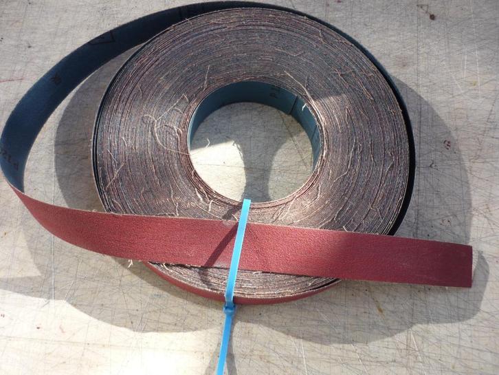 Schuurlinnen 1 rol Norton P 120 / 30 mm breed zie foto,s, Doe-het-zelf en Verbouw, Gereedschap | Schuurmachines, Nieuw, Vlakschuurmachine