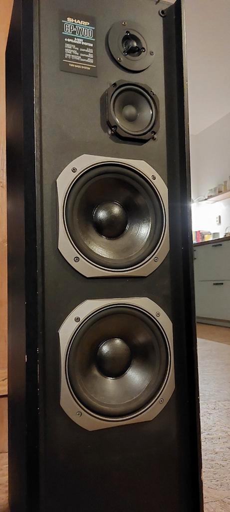Yamaha dsp-a2/sharp cp7700 speakers, Audio, Tv en Foto, Stereo-sets, Zo goed als nieuw, Tuner of Radio, Speakers, Overige merken