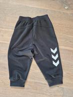 Hummel sportbroek - maat 116/128, Kinderen en Baby's, Kinderkleding | Maat 116, Broek, Jongen of Meisje, Nieuw, Ophalen of Verzenden