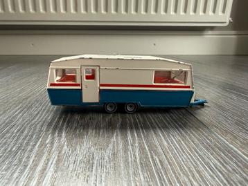 SIKU 2518 Caravan met tandem-as beschikbaar voor biedingen