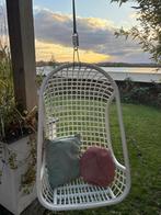 Rotan Hangstoel Wit - Zo Goed Als Nieuw, Tuin en Terras, Ophalen, Zo goed als nieuw, Hout, Overige typen