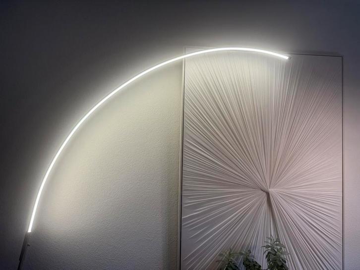 Led booglamp | dimbaar | 218cm hoog, Huis en Inrichting, Lampen | Vloerlampen, Zo goed als nieuw, Ophalen