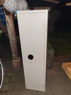 Wapenkast voor 7 geweren + munitievak, Ophalen, Zo goed als nieuw