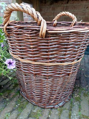 Handmade Mand  Historic Basket Collection Vannerie d'Antan beschikbaar voor biedingen