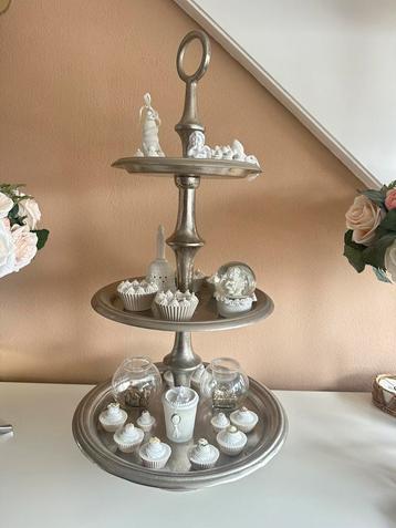 Rivièra maison etagère  beschikbaar voor biedingen