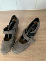 Gabor Pumps - Maat 39 - Grijs, Kleding | Dames, Schoenen, Ophalen of Verzenden, Gedragen, Grijs, Pumps