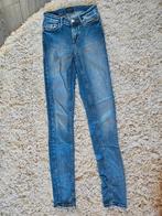 Distrikt skinny jeans - Maat XS, Kleding | Dames, Spijkerbroeken en Jeans, Distrikt, Zo goed als nieuw, W27 (confectie 34) of kleiner