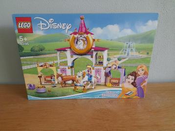 LEGO  Belle en Rapunzel's koninklijke paardenstal (43195) beschikbaar voor biedingen