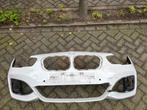 BMW M 1 Serie 2017 voorbumper licht beschadigd !, Gebruikt, Voor, Ophalen of Verzenden, Bumper