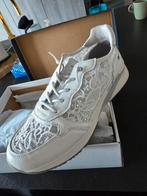 Mustang Trouw Sneakers Maat 42, Kleding | Dames, Schoenen, Wit, Ophalen of Verzenden, Mustang, Sneakers of Gympen