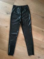 Leather look broek, LOAVIES (maat XS/zwart) IZGS, Kleding | Dames, Broeken en Pantalons, Zwart, Ophalen of Verzenden, Loavies