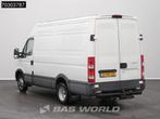 Iveco Daily 40C15 3.0L Dubbellucht 150PK L2H2 3,5t Trekhaak, Auto's, 2562 kg, Euro 5, Stof, Gebruikt