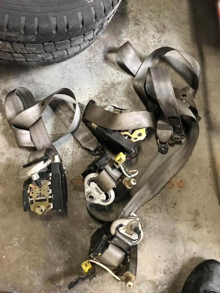 Volkswagen T5 gordels, Auto-onderdelen, Interieur en Bekleding, Volkswagen, Gebruikt, Ophalen of Verzenden