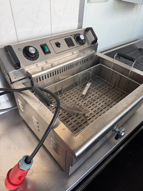 Frituur, Witgoed en Apparatuur, Frituurpannen, Gebruikt, 4 liter of meer, Ophalen