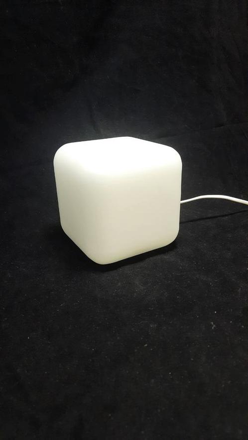 Kubus tafellamp Habitat London type Cubo,lees beschrijving, Huis en Inrichting, Lampen | Tafellampen, Zo goed als nieuw, Minder dan 50 cm