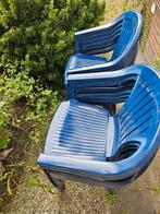 8 stapelbare kunststof tuinstoelen blauw, Ophalen, Gebruikt, Plastic, Stapelbaar