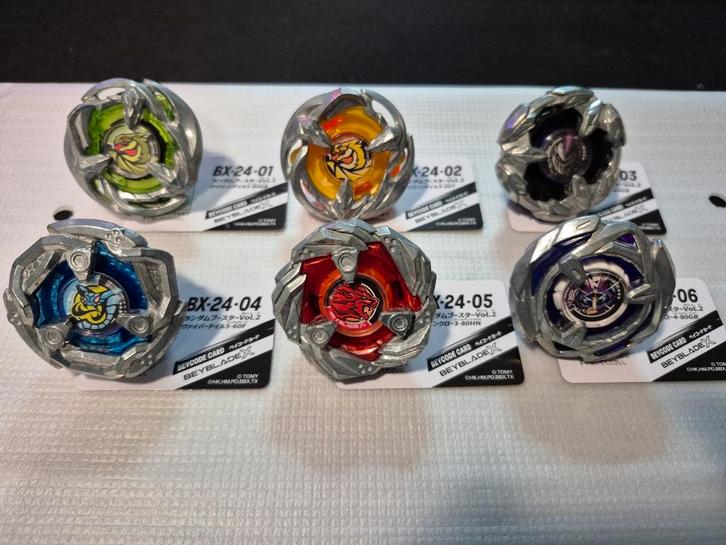 Beyblade X BX-24 Random Booster Vol. 2, Verzamelen, Speelgoed, Zo goed als nieuw, Verzenden