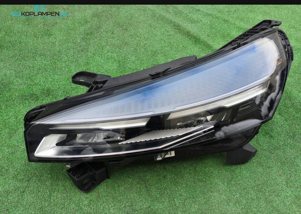 (J3) RENAULT CLIO V Facelift FULL LED  koplamp links – 26060