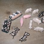 nog over 7 varkens en 3 kleine biggetjes ad trog kerstdorp, Poppenhuis, Gebruikt, Verzenden