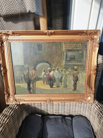 Oude schilderij met figuren in gouden lijst beschikbaar voor biedingen