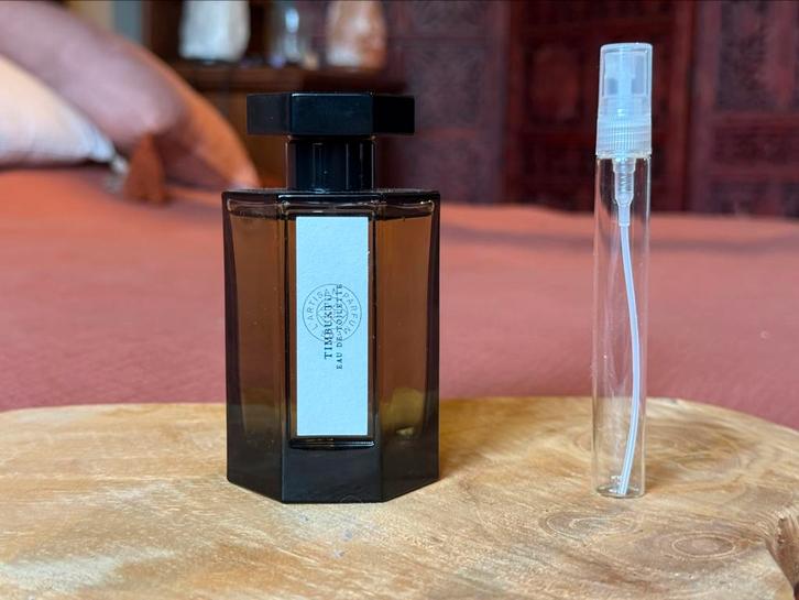 L'Artisan Parfumeur - Timbuktu sample/decant/tester, Sieraden, Tassen en Uiterlijk, Uiterlijk | Parfum, Zo goed als nieuw, Ophalen of Verzenden