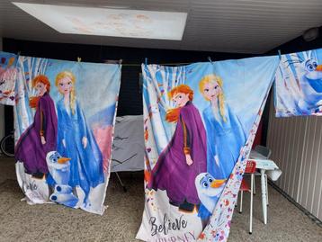 2x zo goed als nieuw 1 persoons dekbedovertrekken  van Froze beschikbaar voor biedingen