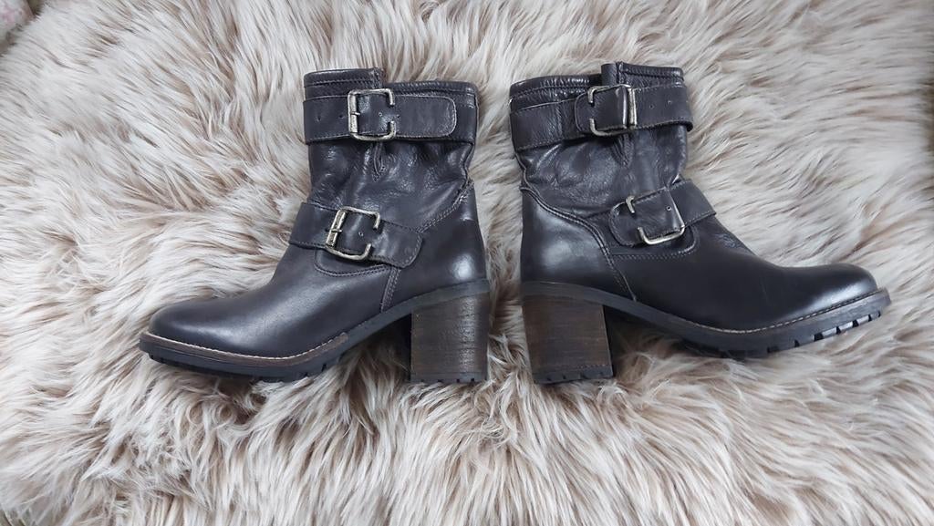 Als nieuw NUBIKK leren dames laarsjes mt 38, Kleding | Dames, Schoenen, Nubikk, Lage of Enkellaarzen, Ophalen of Verzenden, Zo goed als nieuw