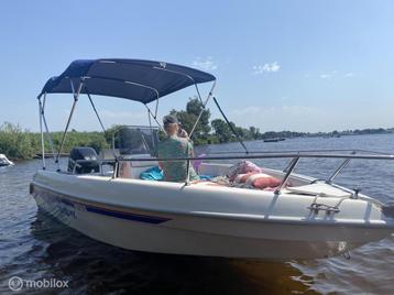 Aquamar Samoa 19FT /580x225/ 90 pk Motor /Ruime console boot beschikbaar voor biedingen