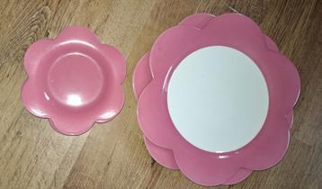 Villeroy & Boch Roze Bloemvormige Borden 2 x gr 2 x kl beschikbaar voor biedingen