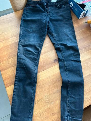 Zwarte broek - 34/34 beschikbaar voor biedingen