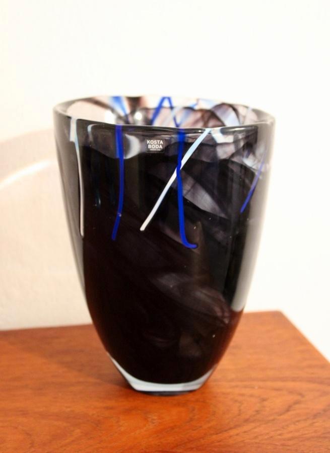 Kosta Boda design vaas Contrast Anna Ehrner, Antiek en Kunst, Antiek | Glas en Kristal, Ophalen of Verzenden