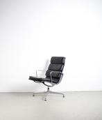 1x Vitra Eames EA 216 Soft Pad Fauteuil Zwart Leer – Chroom, Huis en Inrichting, Niet ingevuld, Minder dan 75 cm, Niet ingevuld