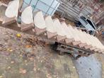 Hardhouten  trap 13 treden. Gebruikt, Ophalen, Gebruikt, Trap, 2 tot 4 meter