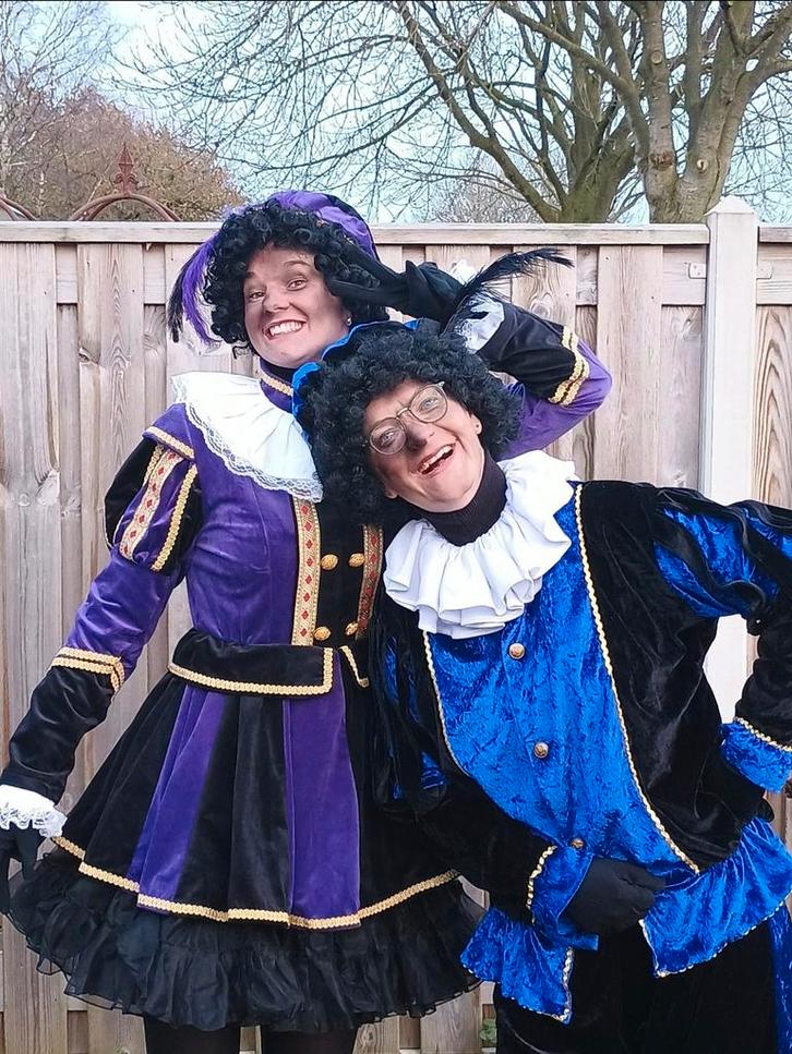 Pieten te huur voor huisbezoeken, Diversen, Sinterklaas, Ophalen