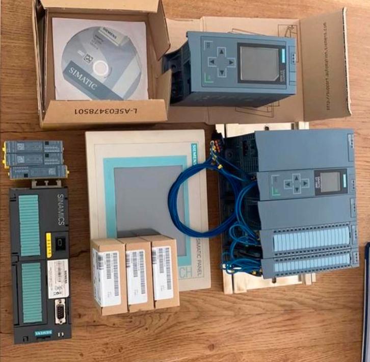 Gezocht! Siemens PLC, regelaars en schermen., Hobby en Vrije tijd, Elektronica-componenten, Ophalen of Verzenden