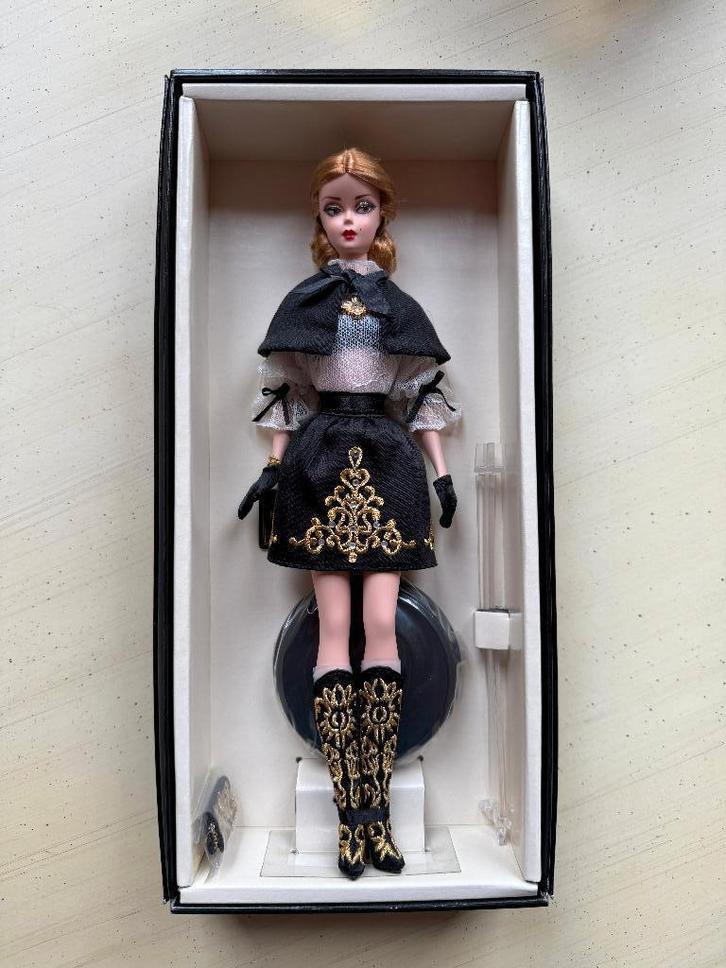 Barbie Silkstone Dulcissima Italian Doll Convention exclusiv, Verzamelen, Poppen, Nieuw, Fashion Doll, Ophalen of Verzenden