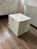 Zanussi vriezer, Witgoed en Apparatuur, Vriezers en Diepvrieskisten, Ophalen, Zo goed als nieuw, Minder dan 60 cm, Minder dan 85 cm