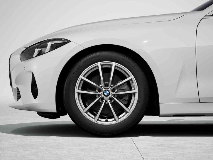 15% Korting op BMW Winterwielsets bij Ekris, 17" Styling 778, Auto-onderdelen, Banden en Velgen, Banden en Velgen, 17 inch, 225 mm