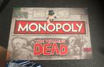 Monopoly the walking dead, Hobby en Vrije tijd, Gezelschapsspellen | Bordspellen, Vijf spelers of meer, Ophalen of Verzenden, Zo goed als nieuw