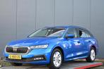 Skoda Octavia Combi 1.0 TSI Business Edition trekhaak, Auto's, Stof, Gebruikt, Blauw, Origineel Nederlands