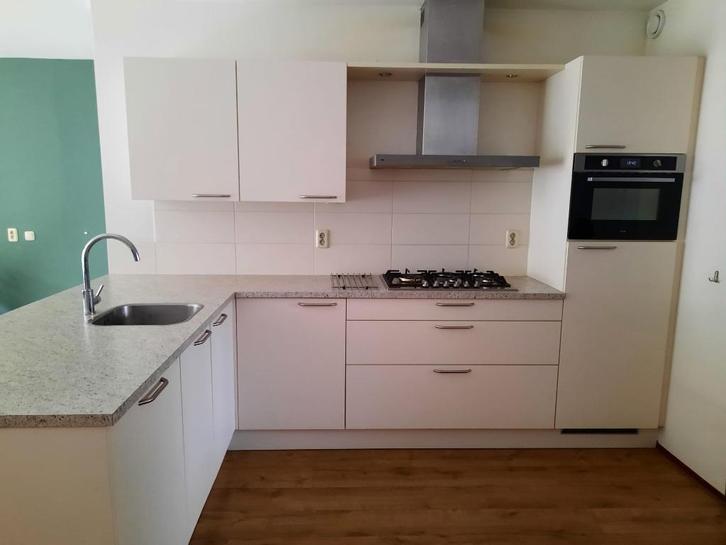 keuken compleet, Huis en Inrichting, Keuken | Complete keukens, Gebruikt, Hoekkeuken, Crème, Hout, Ophalen