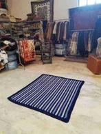 Vintage gehaakte woondeken plaid blauwtinten 137/121, Gebruikt, Etten-Leur, Djt@dejuistetoon.eu, Ophalen of Verzenden