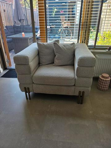 Bouclé Fauteuil - Zo Goed Als Nieuw! beschikbaar voor biedingen