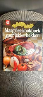 Vintage Retro Margriet kookboek boek voor lekkerbekken, Ophalen of Verzenden, Zo goed als nieuw, Nederland en België, Gezond koken